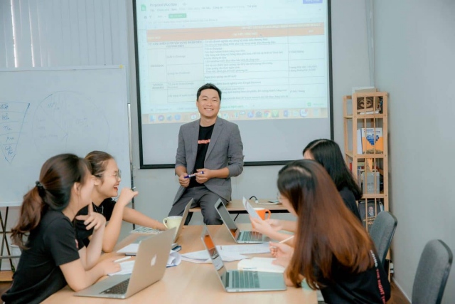 công ty marketing online