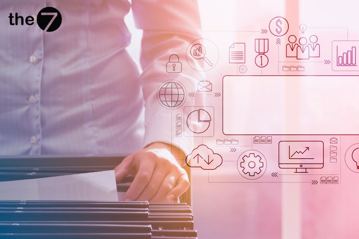 Doanh nghiệp có thể mở rộng quy mô truy cập dữ liệu tiếp thị bằng các nền tảng online và offline