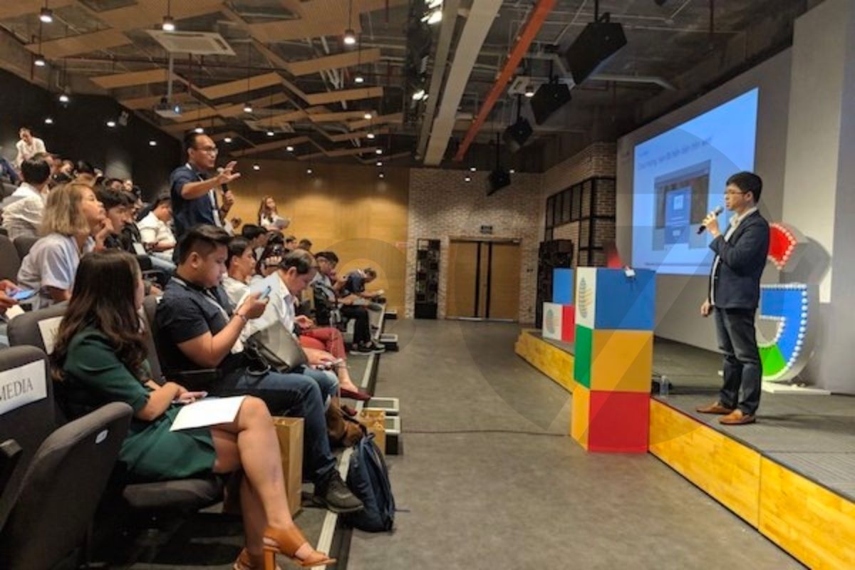 Truyền thông trực tiếp là gì?