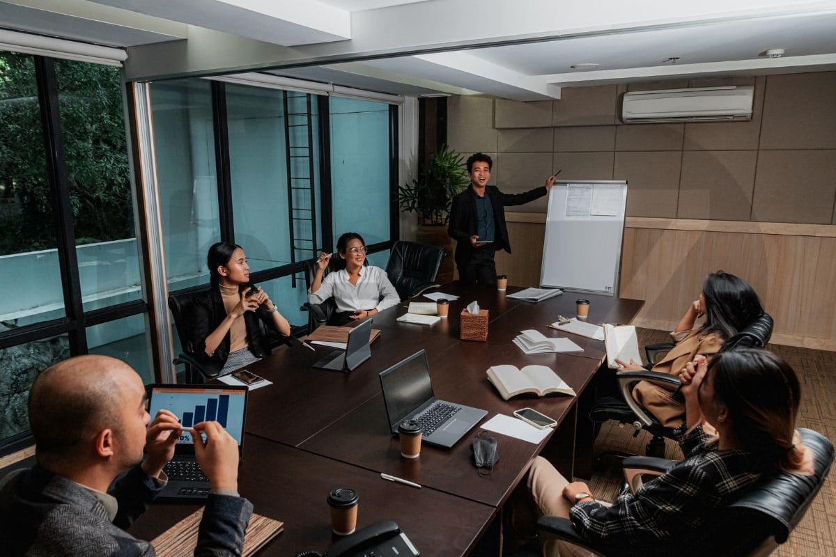 Doanh nghiệp cần phổ cập triết lý thương hiệu cho mọi nhân viên của mình