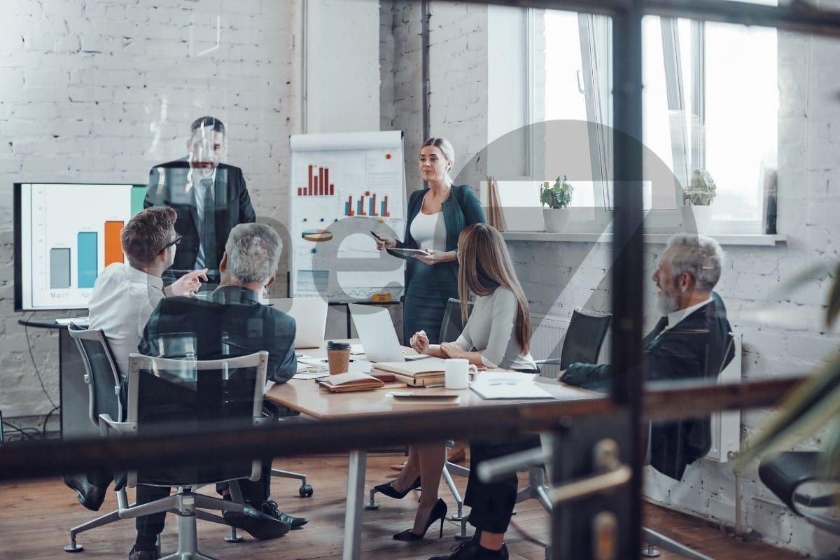 Sử dụng hình ảnh cá nhân uy tín, chuyên nghiệp để tạo ra ấn tượng tích cực với mọi người