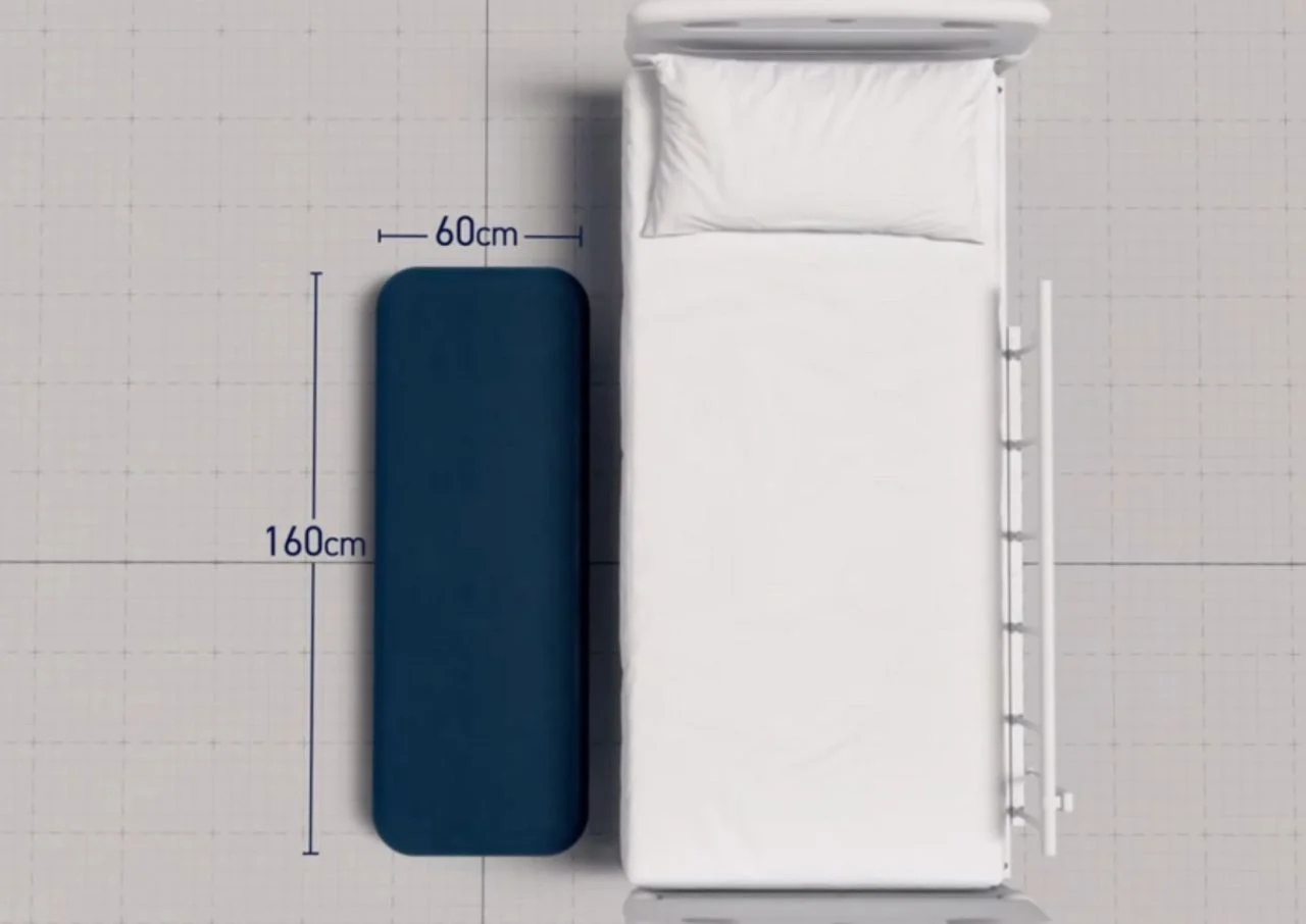 Chiếc giường nhỏ bé mà các bà mẹ Hàn Quốc phải sử dụng khi túc trực bên con tại bệnh viện.